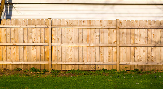 Fence Replacement Costs and How It's Done